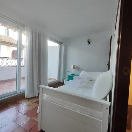 Casa De Arcos Parking Free En Inmediaciones * Cordoba